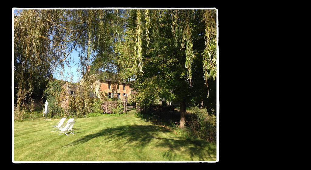 مبيت وإفطار Saint-Germain-de-Livet Manoir De Livet الغرفة الصورة