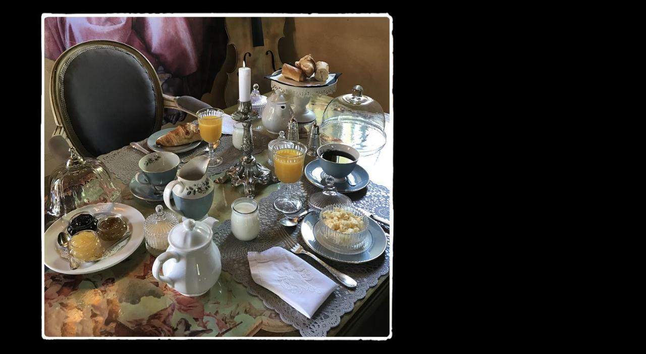 مبيت وإفطار Saint-Germain-de-Livet Manoir De Livet المظهر الخارجي الصورة